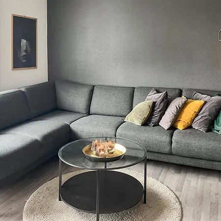 公寓 2 Bedroom Amazing In *
